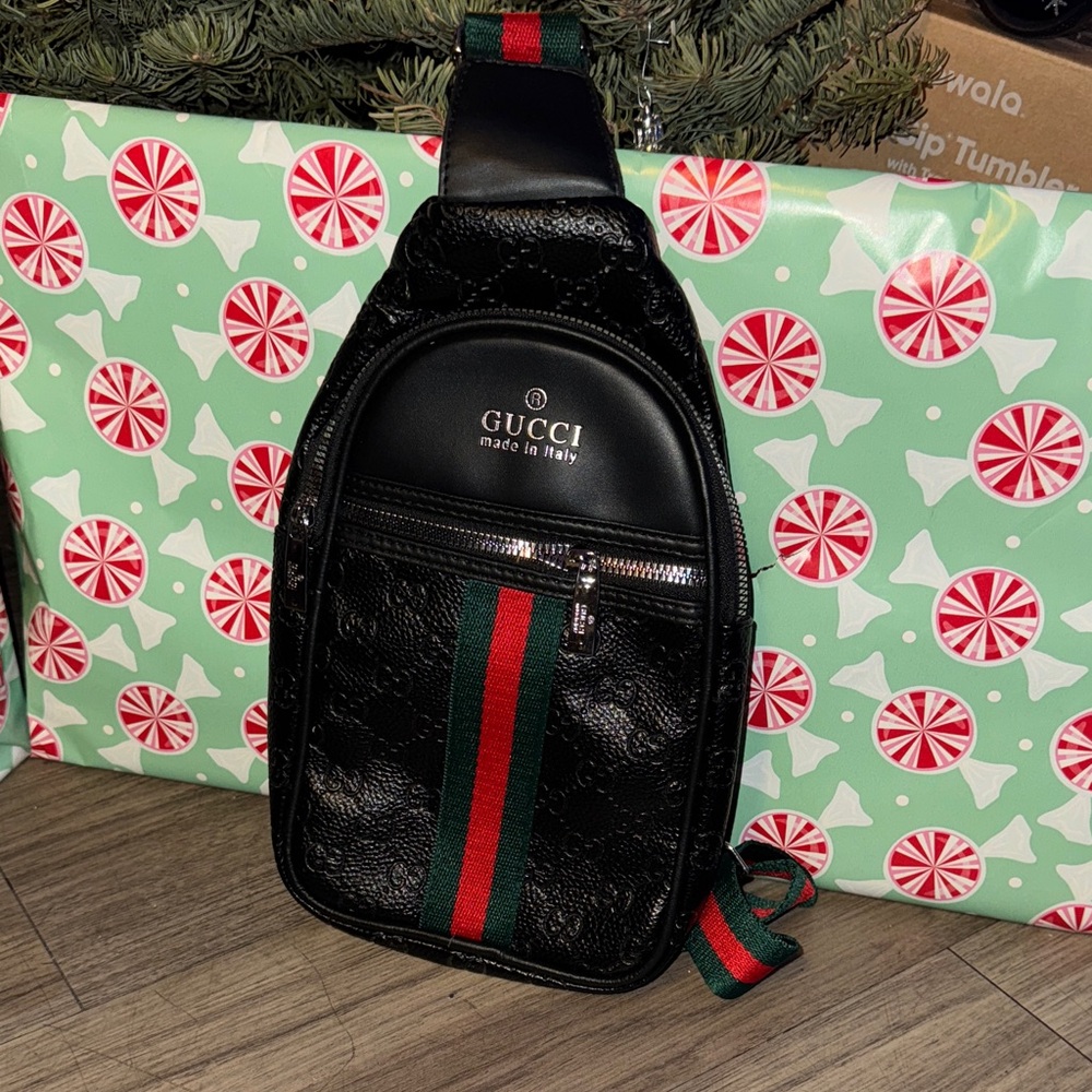 Gucci Black Belt Bag with Red and Green Stripes